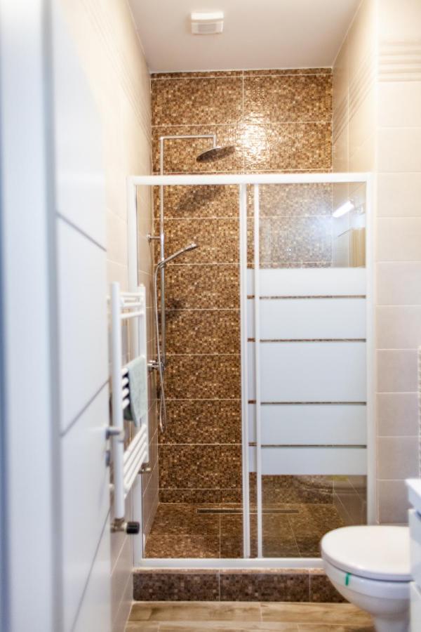 Modern Studio In The Heart Of ياش المظهر الخارجي الصورة