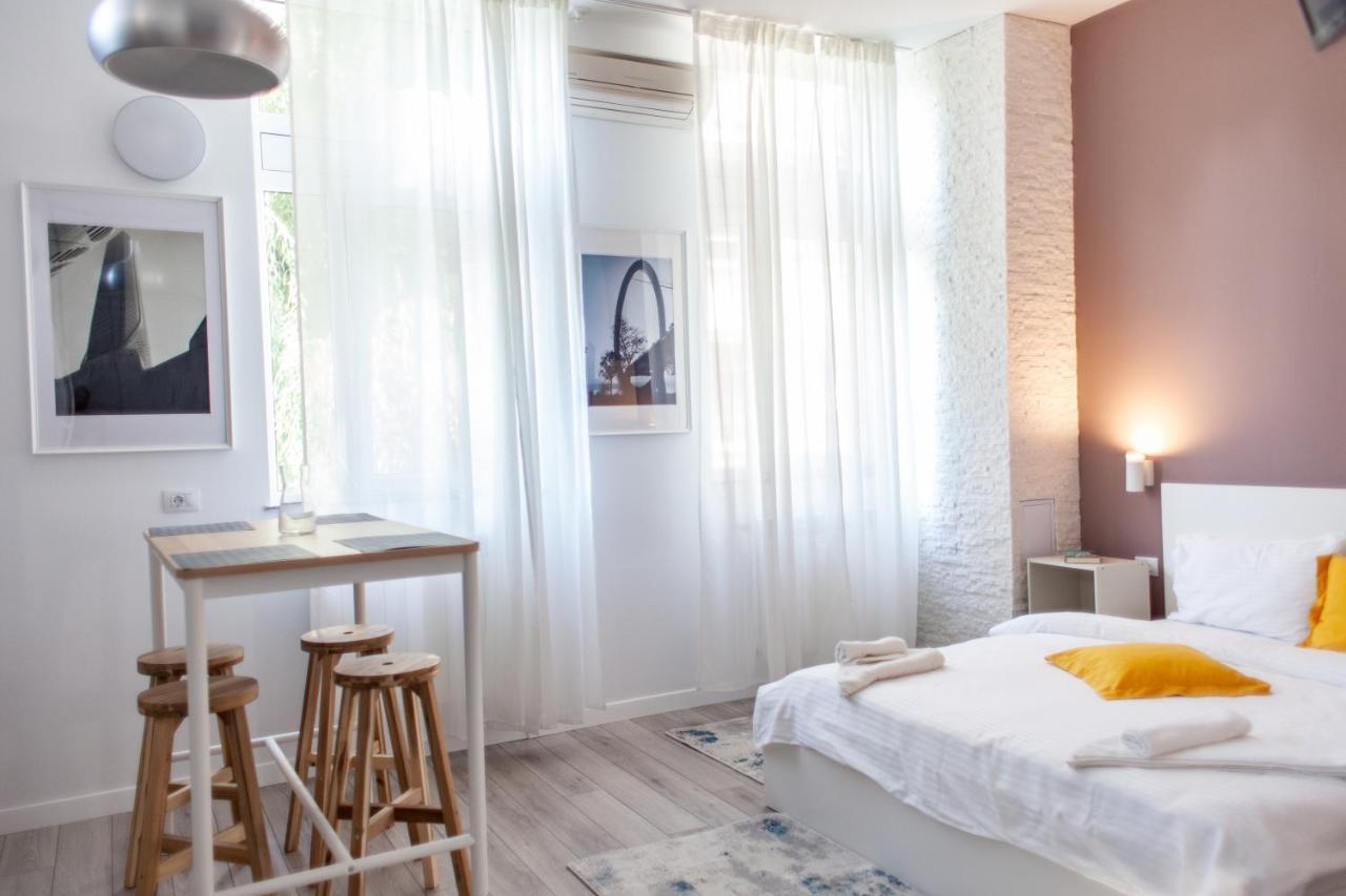 Modern Studio In The Heart Of ياش المظهر الخارجي الصورة